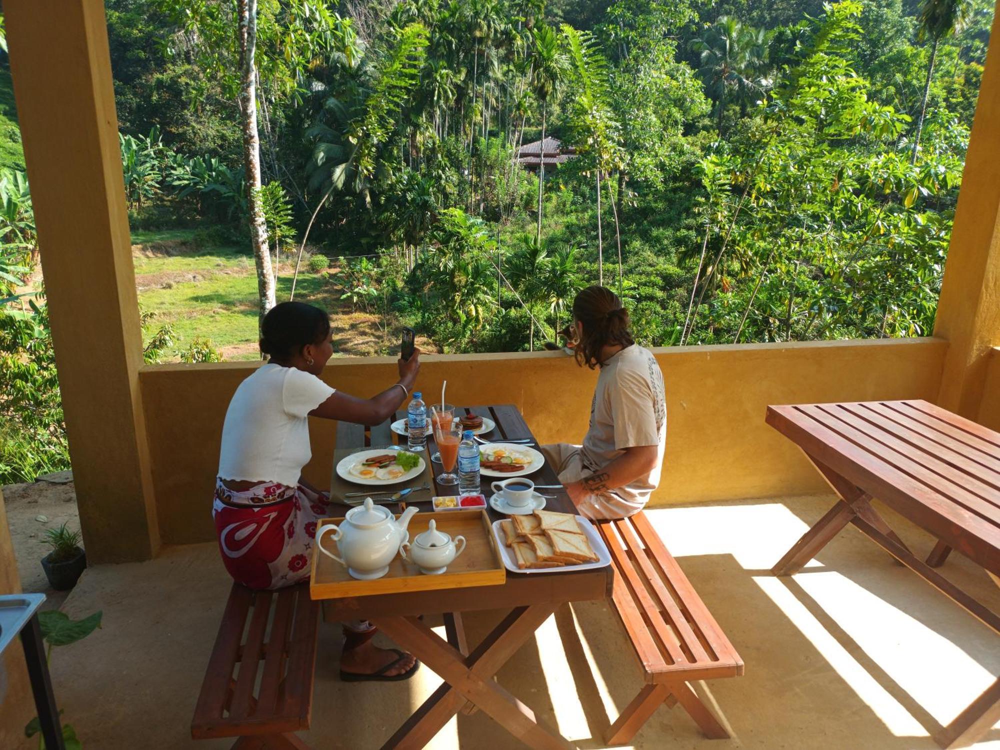 Sunshine Forest Lodge - Sinharaja Deniyaya Exteriör bild